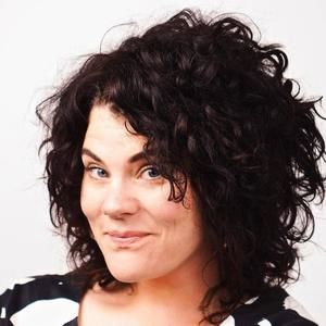 Meet your Posher, Carly